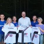 Neue Trikots für die LäuferInnen des SV Illschwang Lauftreffs